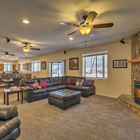 Spacious Pinetop-Lakeside Home With Hot Tub And Grill! מראה חיצוני תמונה