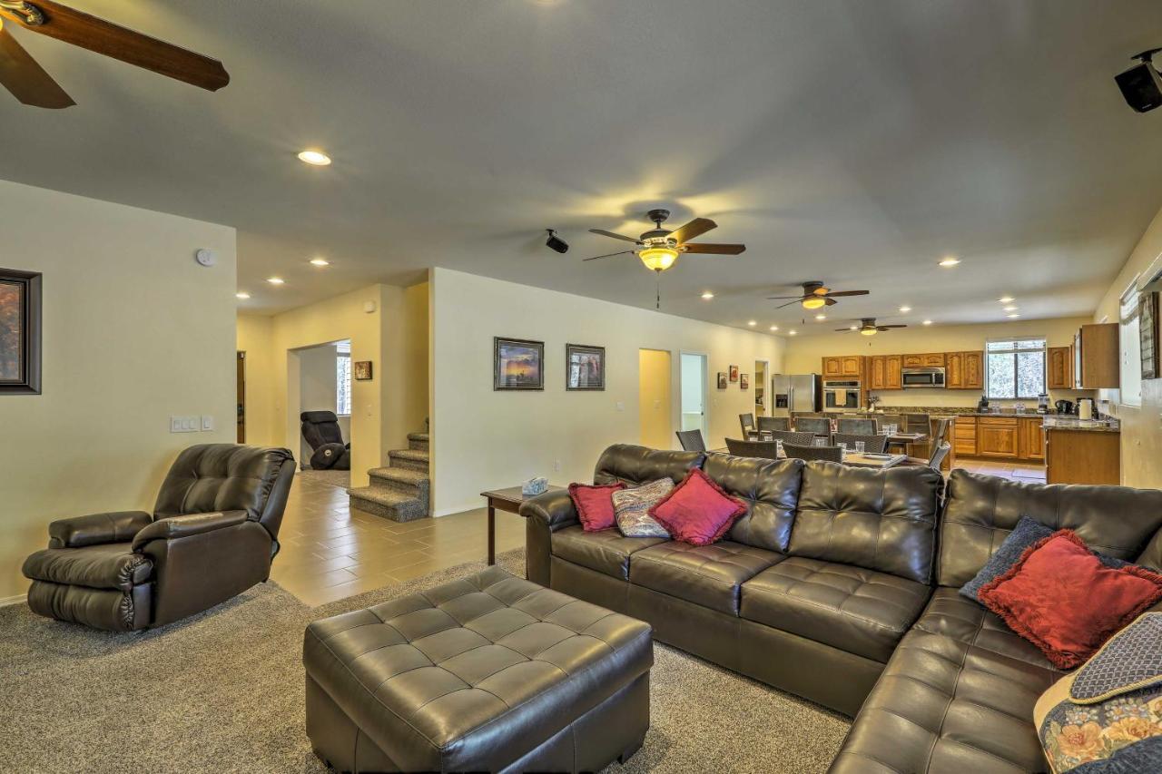Spacious Pinetop-Lakeside Home With Hot Tub And Grill! מראה חיצוני תמונה