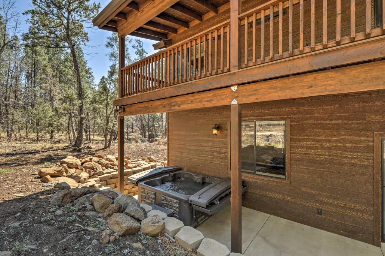 Spacious Pinetop-Lakeside Home With Hot Tub And Grill! מראה חיצוני תמונה