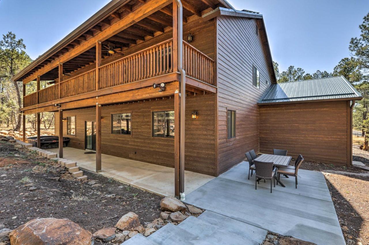 Spacious Pinetop-Lakeside Home With Hot Tub And Grill! מראה חיצוני תמונה